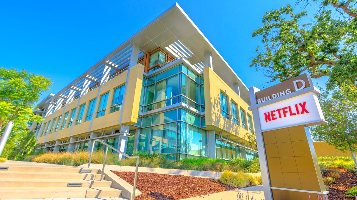 Netflix díky koronaviru roste: přibylo mu 16 milionů předplatitelů